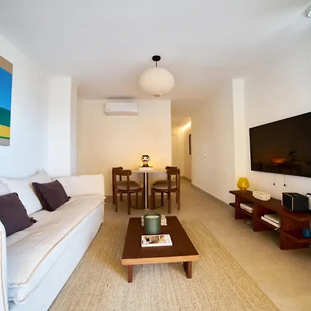 Casa Aura - Beachfront